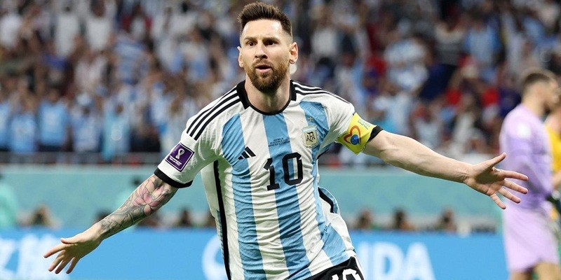 Messi đã ghi được 129 bàn thắng với tổng số 161 lần ra sân